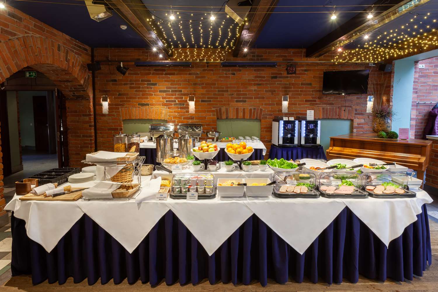 Best Western Santakos Hotel 42/44