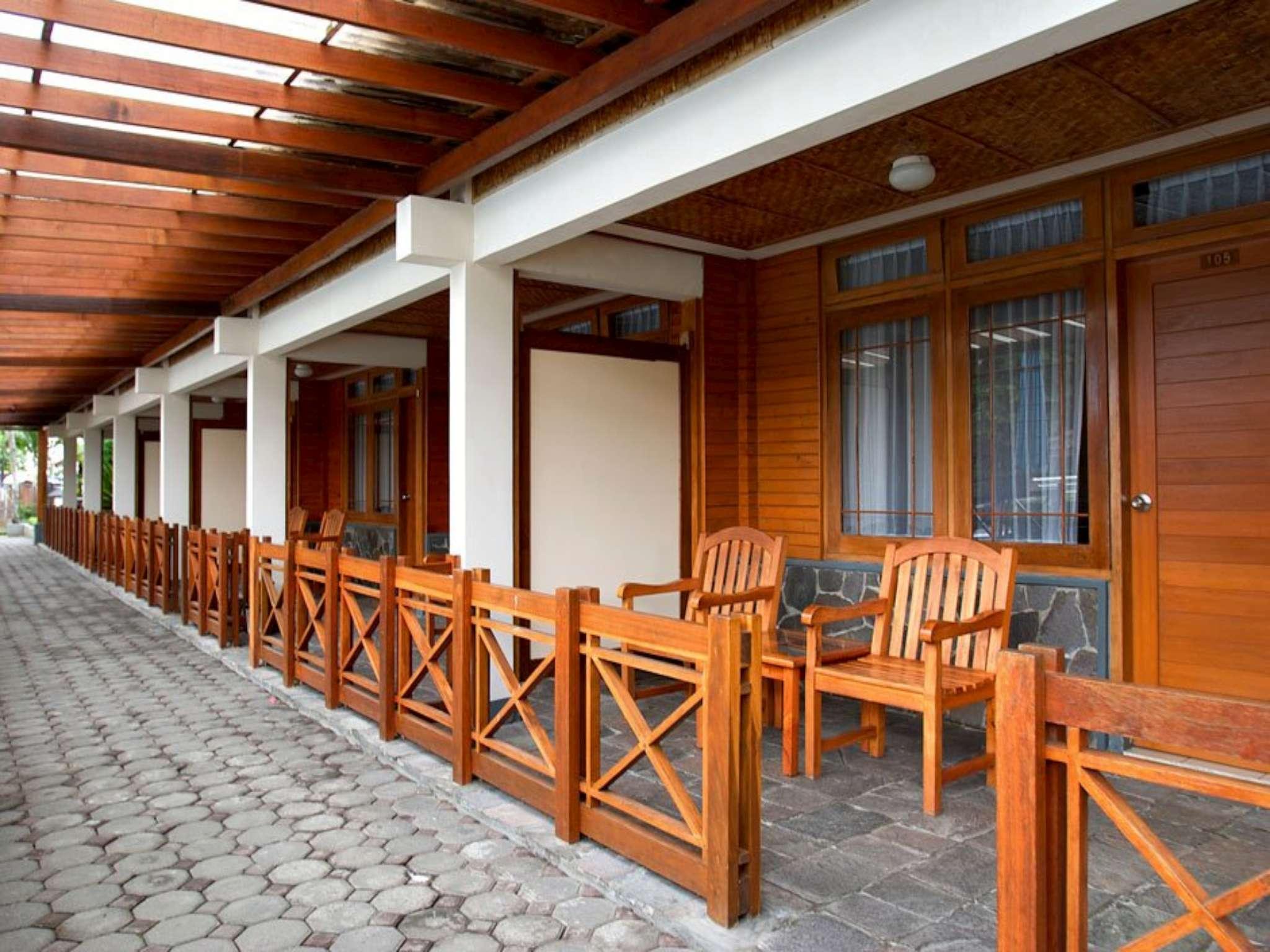 Pantai Indah Resort Hotel Barat 15/30