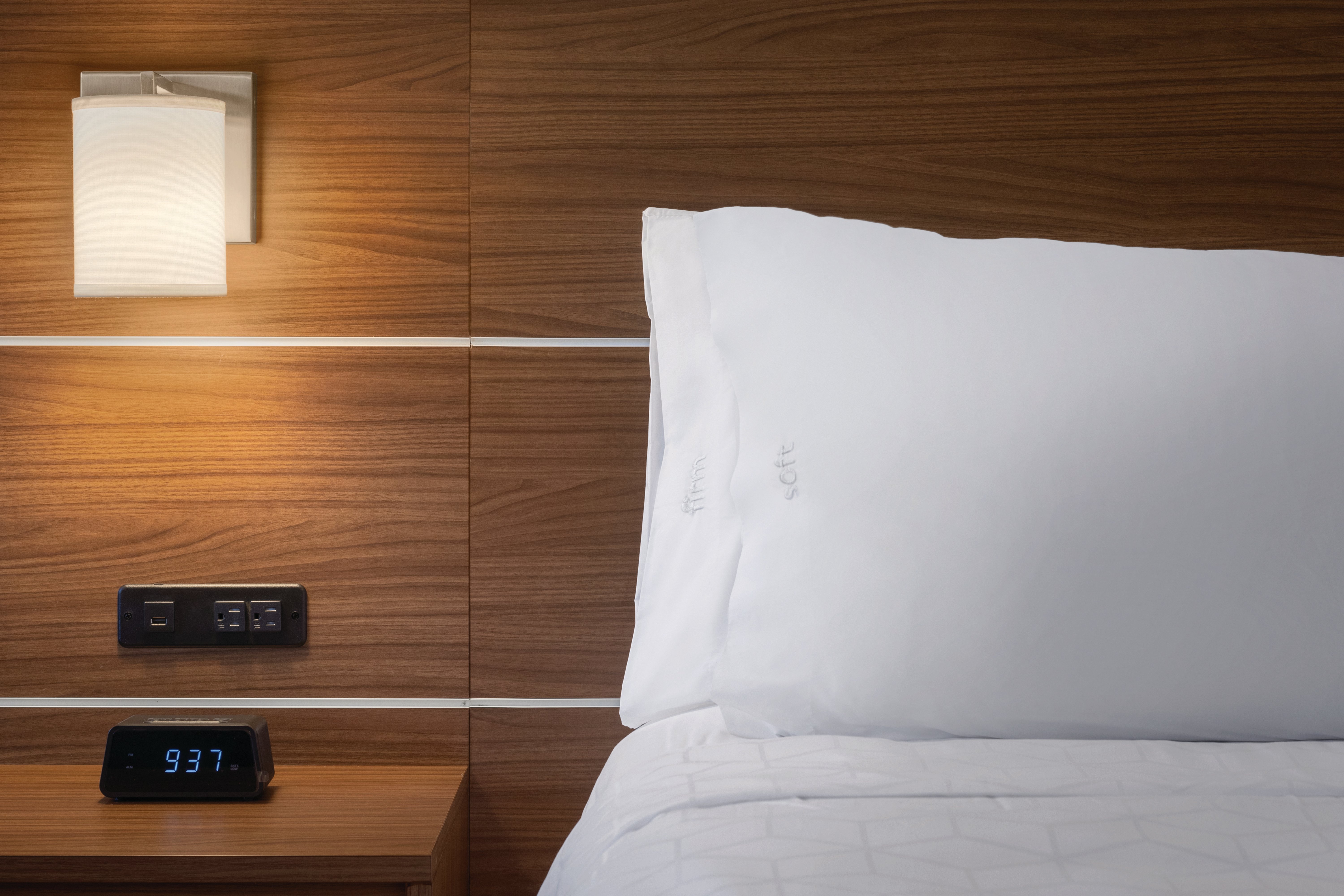 Holiday Inn Express Hotel Suites Lavonia 24/57