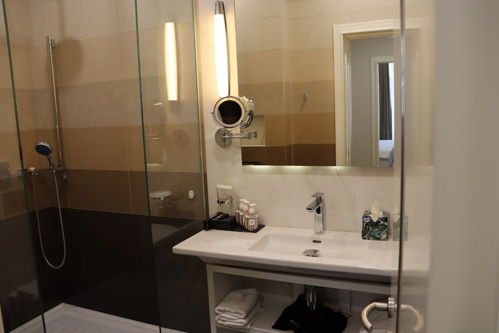 Zepter Hotel Belgrade 62/64