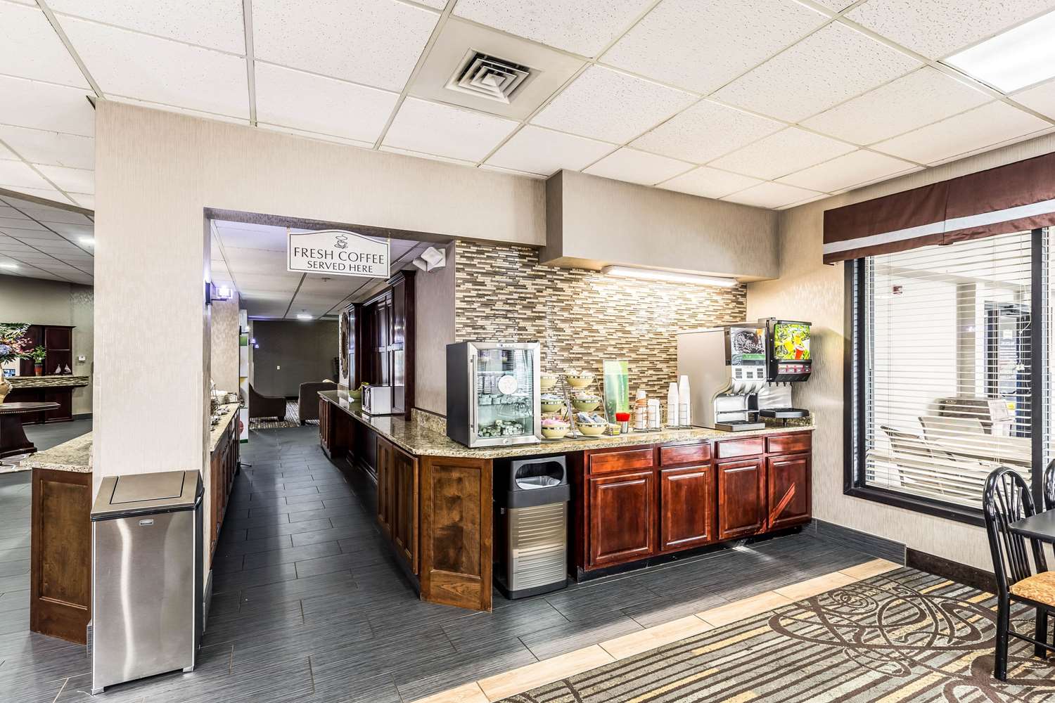 Quality Inn West Plains MO 7/42