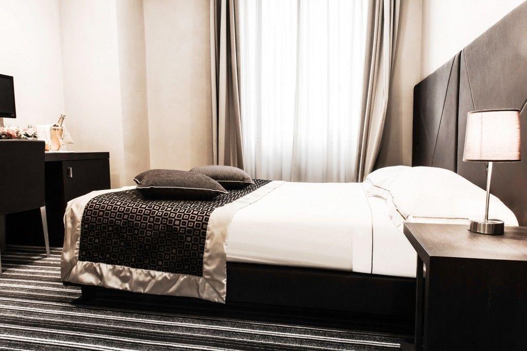 Hotel Principe Di Torino 13/15
