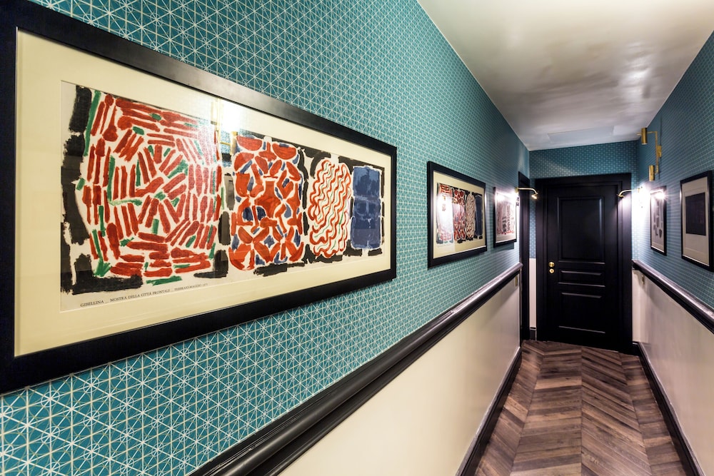 THE H'ALL TAILOR SUITE ROMA 7/65