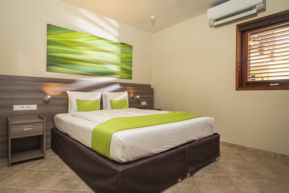 Lions Dive Beach Resort Curacao 20/72