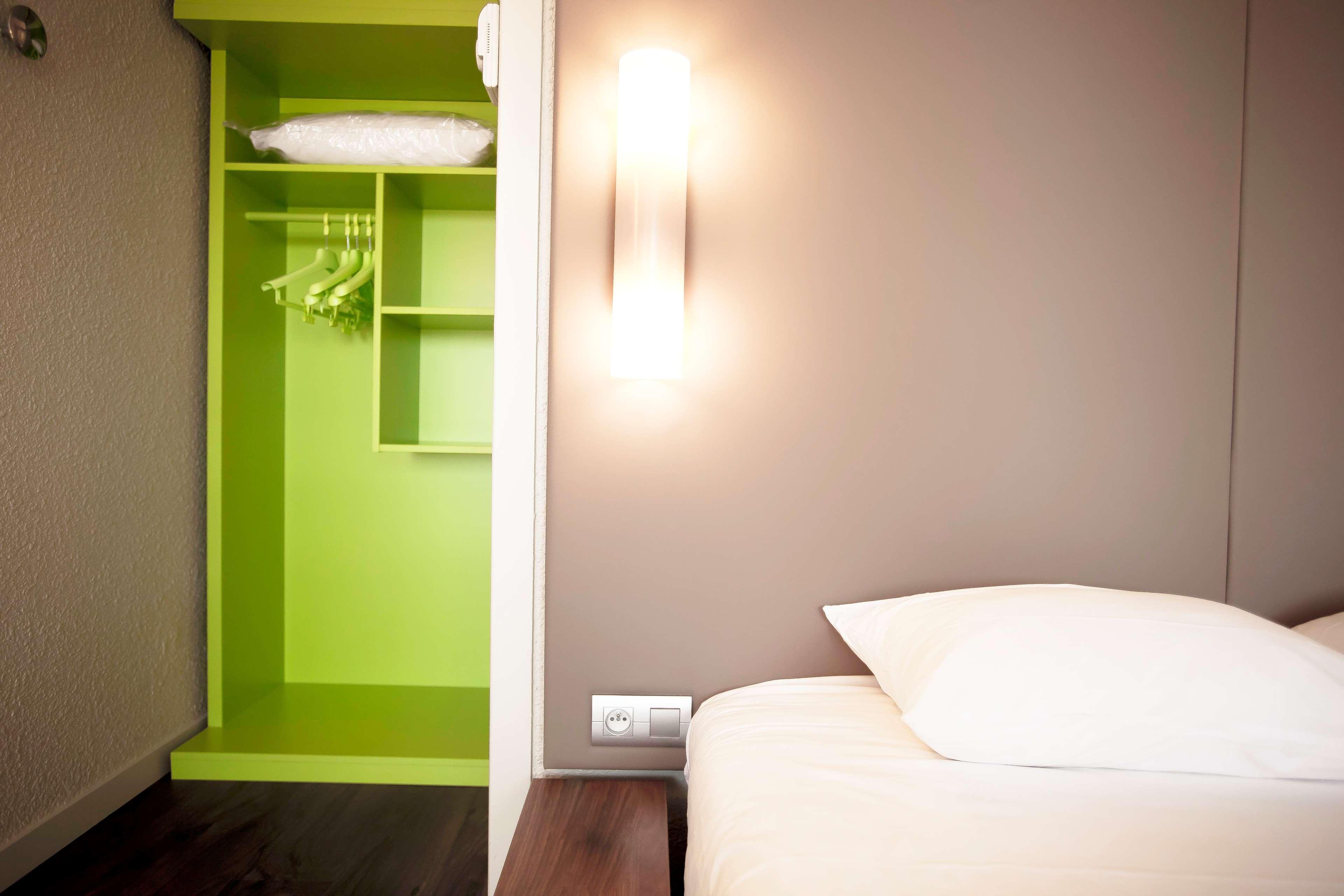 Room at B&B HOTEL Avignon Sud Parc des Expositions, AVIGNON