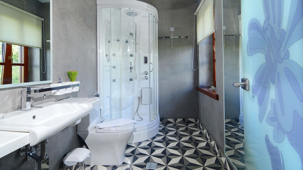 Dilofo Hotel Luxury Suites 46/51