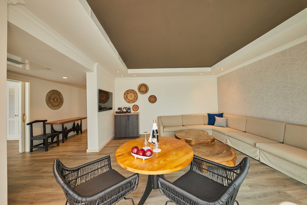 Dreams Jardin Tropical Resort & Spa 41/58