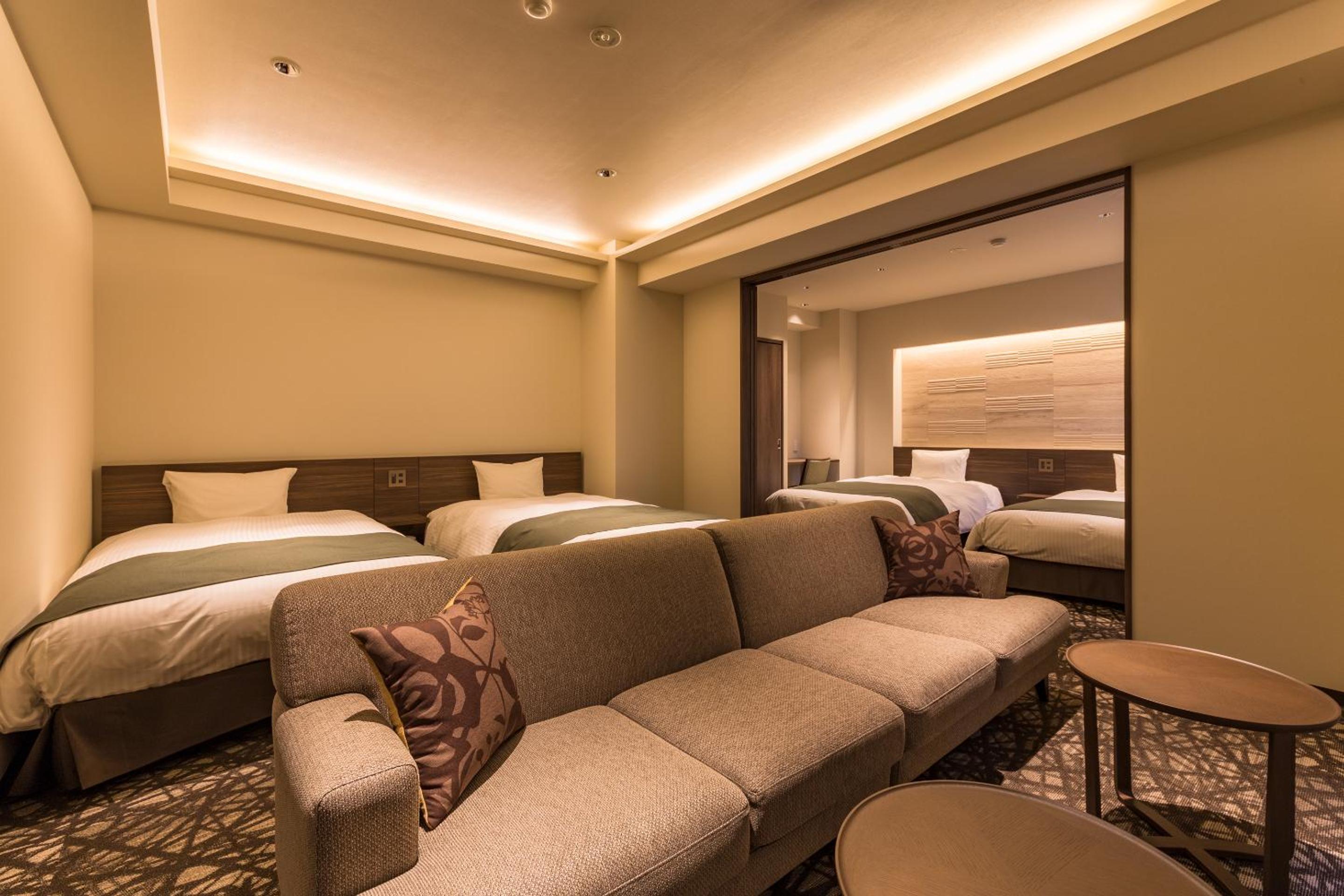 Deluxe, 4 Beds, New Building