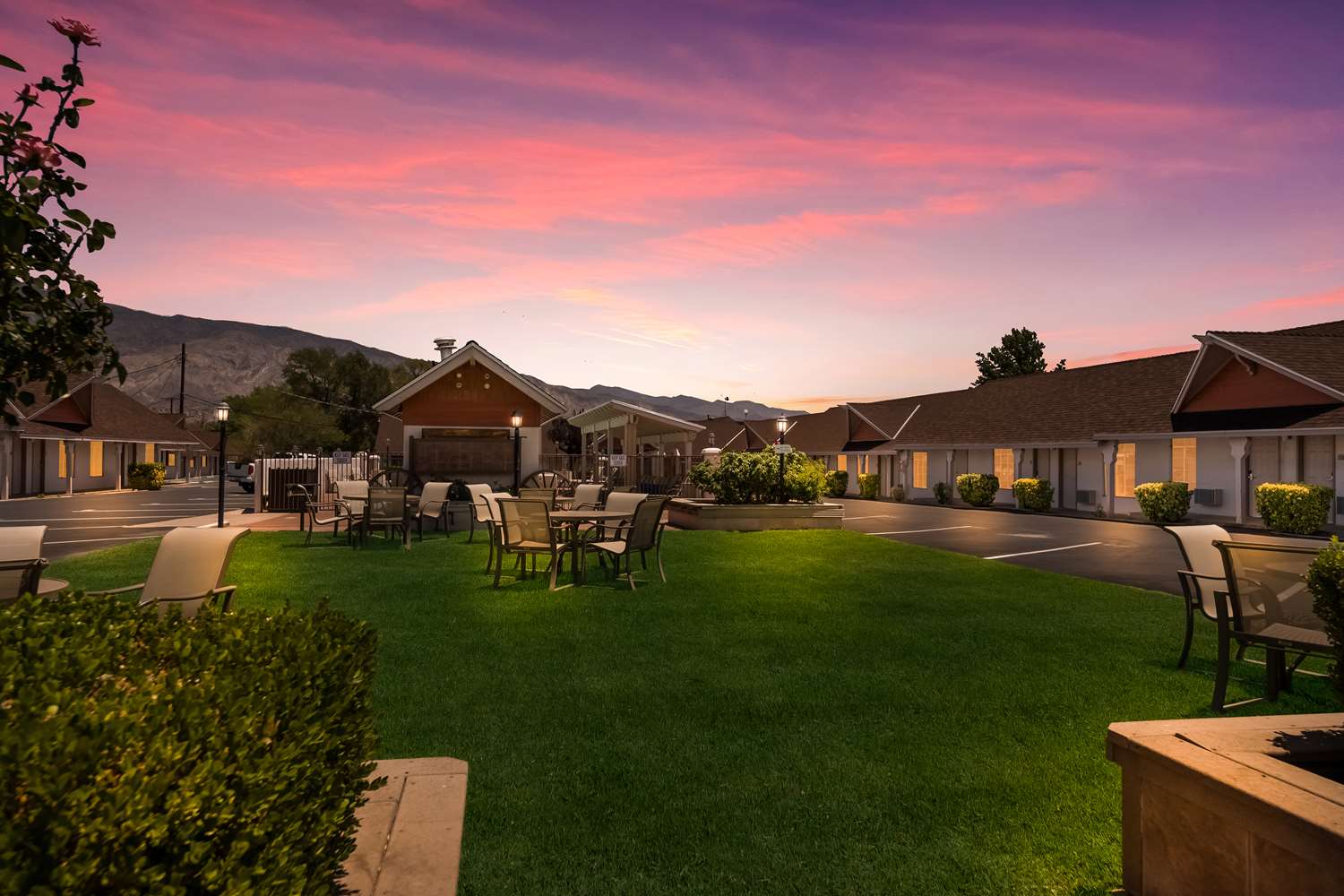Best Western Frontier Motel 20/24
