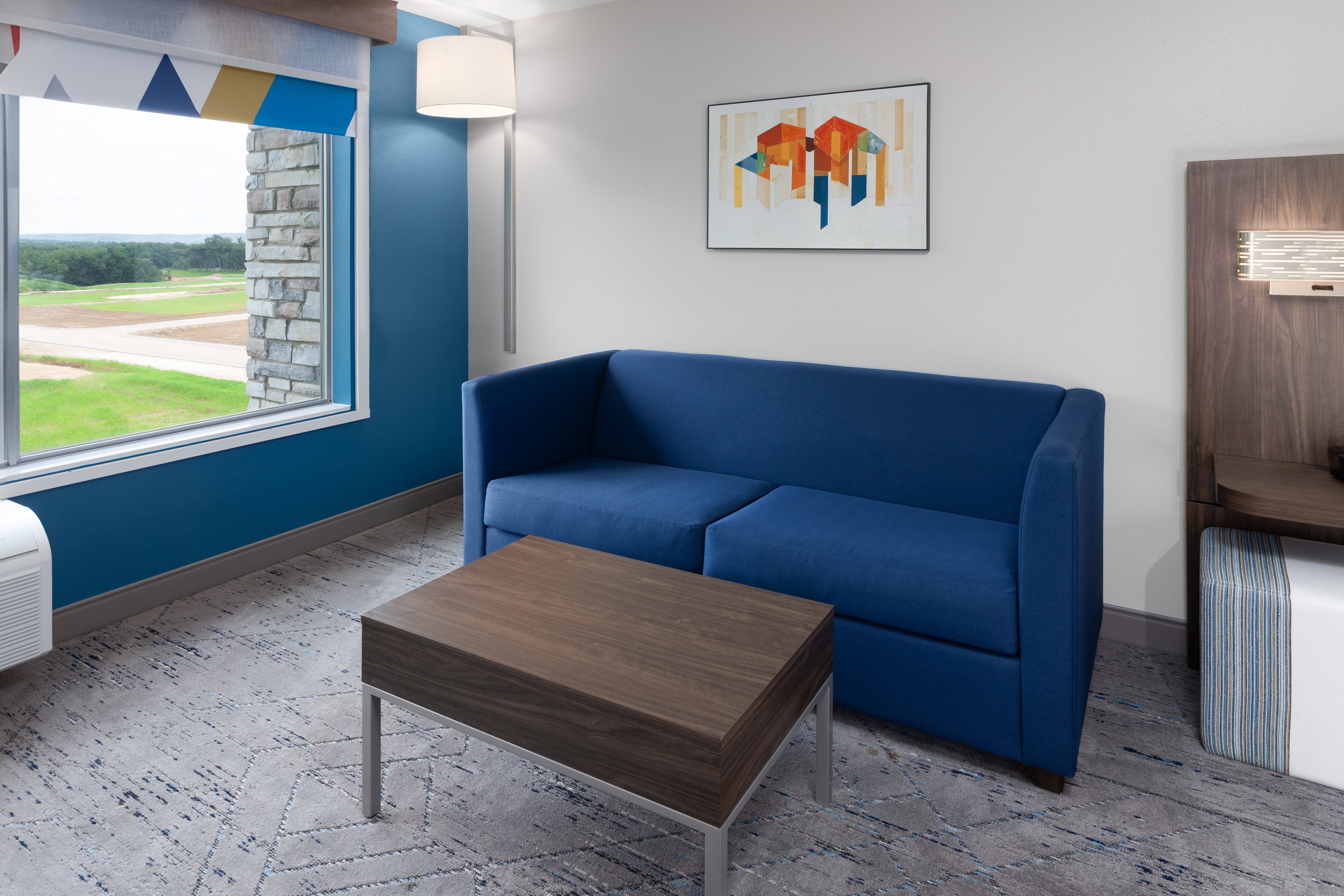 Holiday Inn Express & Suites Reedsburg - Dells Area 47/64