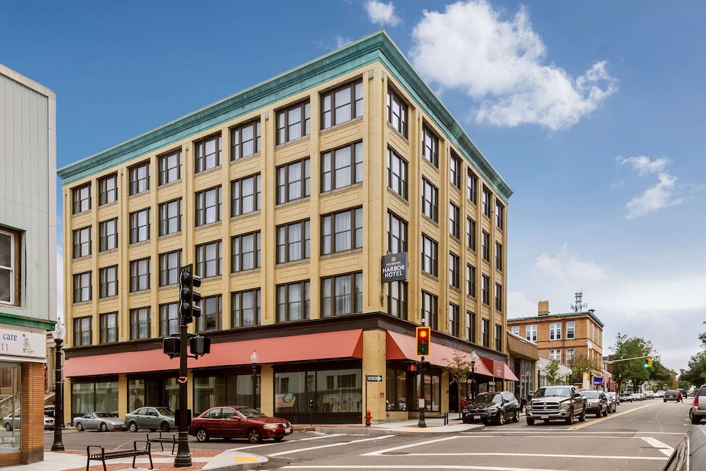 New Bedford Harbor Hotel Ascend Hotel Collection 7/39