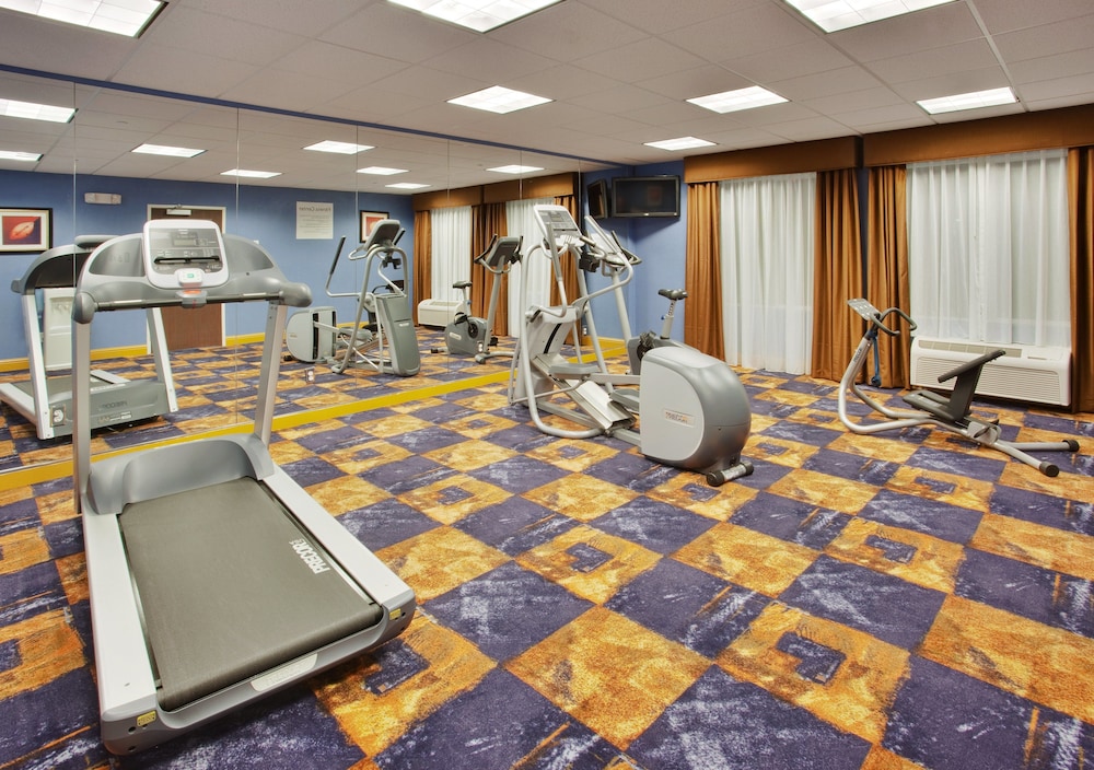 Holiday Inn Express Hotel Suites Sacramento Ne C 40/75