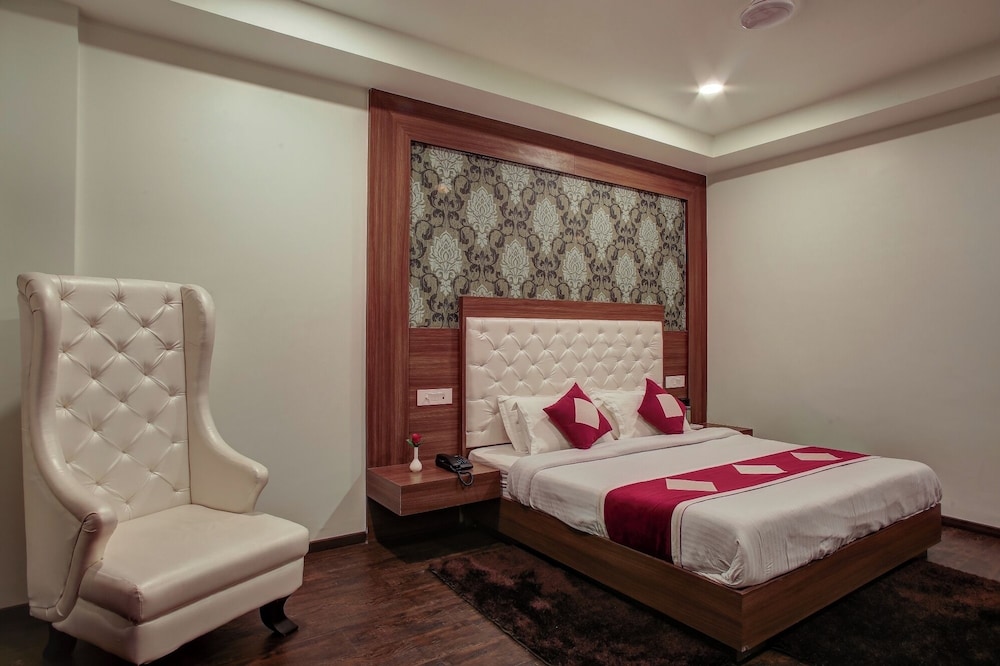 Hotel The Royal Krishna 21/47