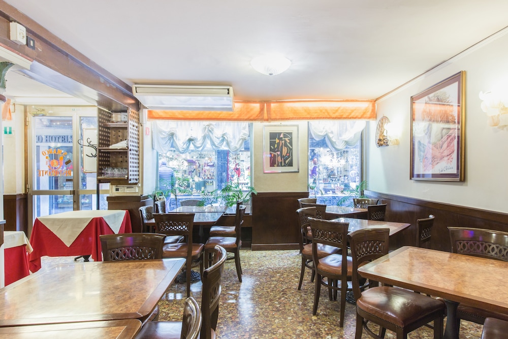 Albergo San Marco 45/54