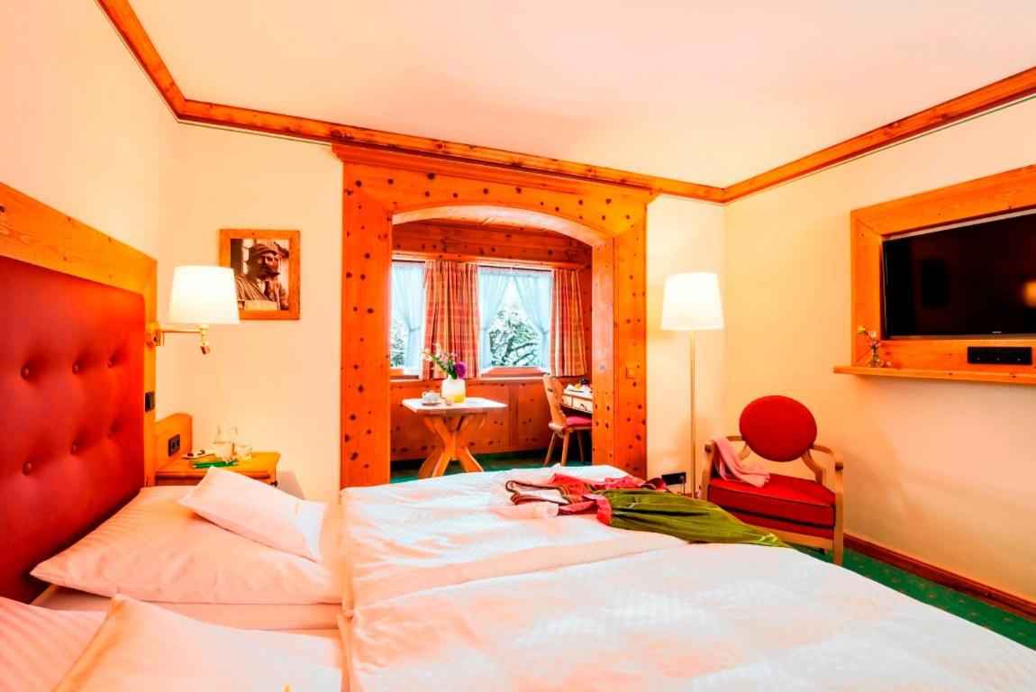 Room, Double Bed