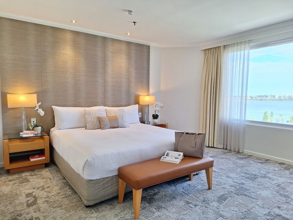 Executive King Suite