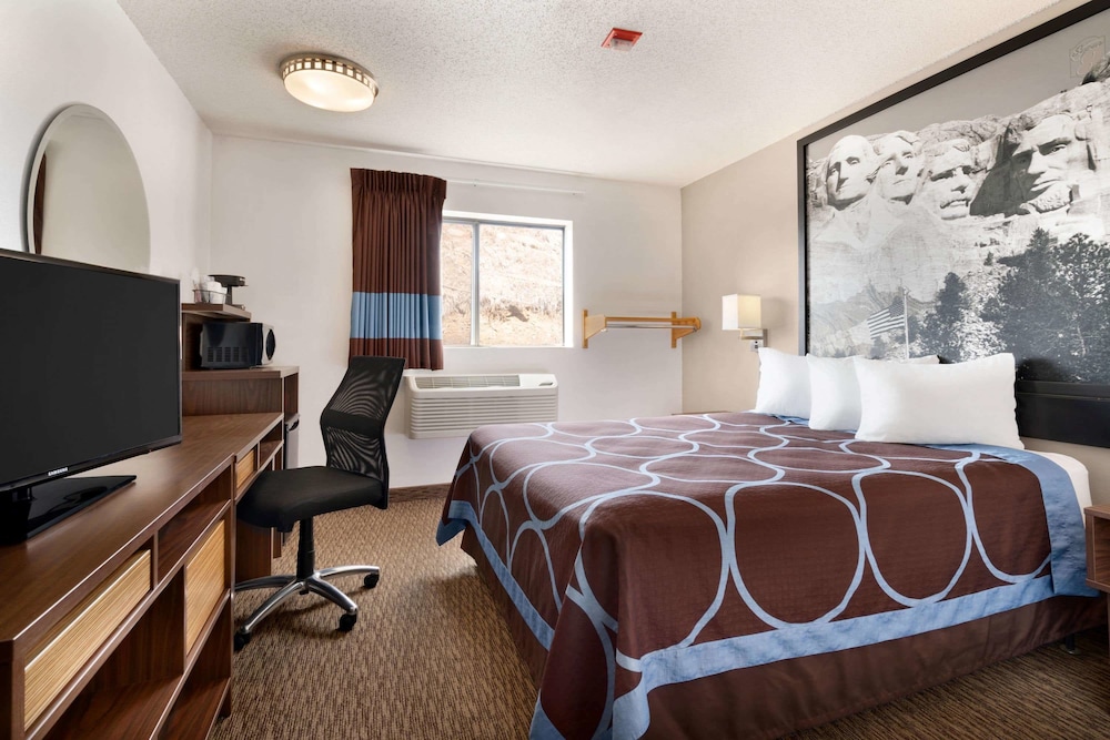 Super 8 by Wyndham Custer/Crazy Horse Area 20/36