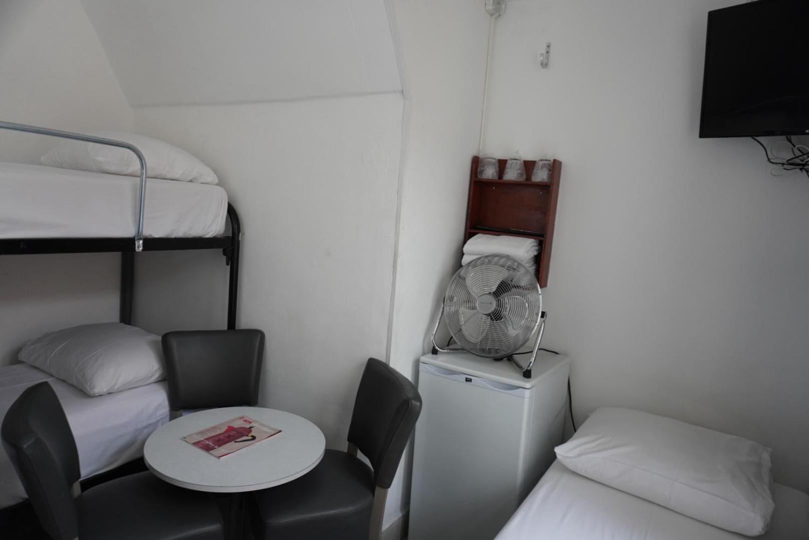 Hotel Schroder 38/50