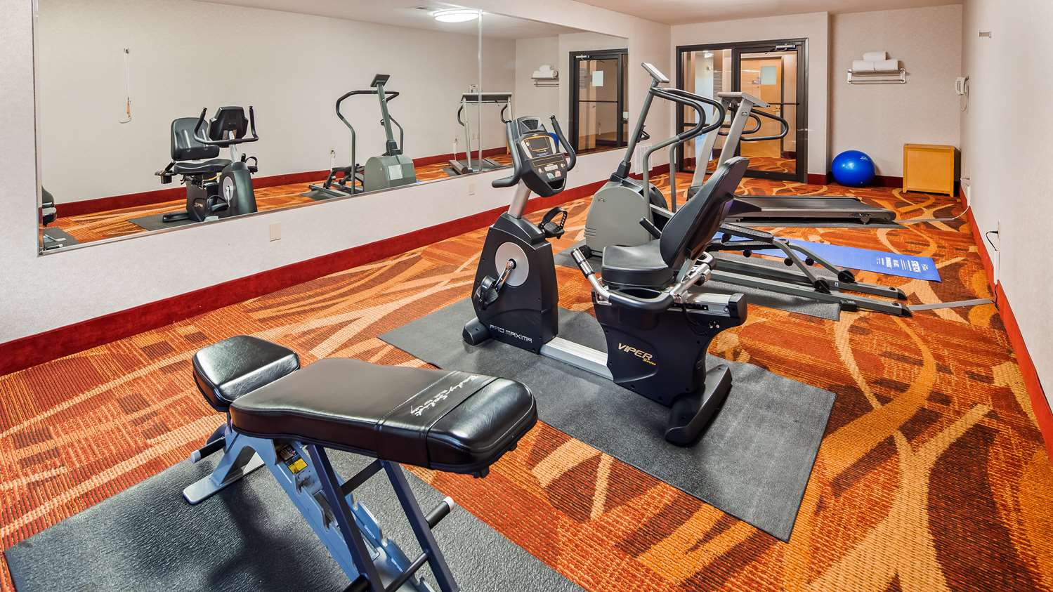 Best Western Inn & Suites Copperas Cove 2/7