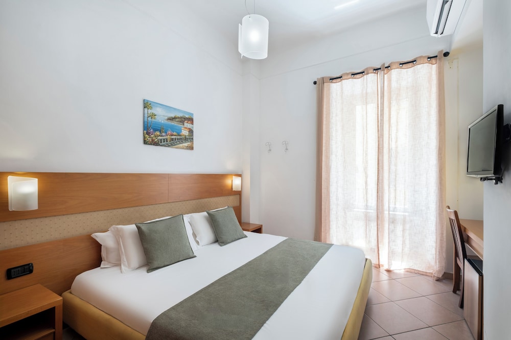Hotel Moscatello 15/56