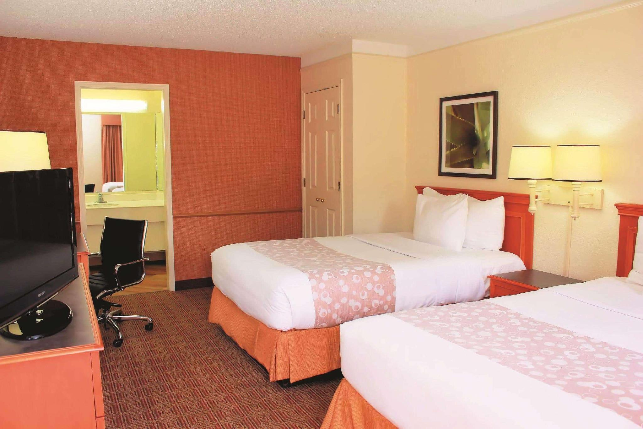 Econo Lodge Lafayette LA 7/14