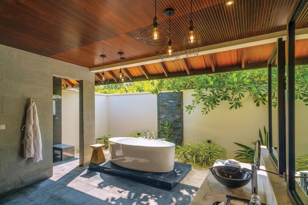 Atmosphere Kanifushi Maldives Premium All Inclusive Resort 54/55