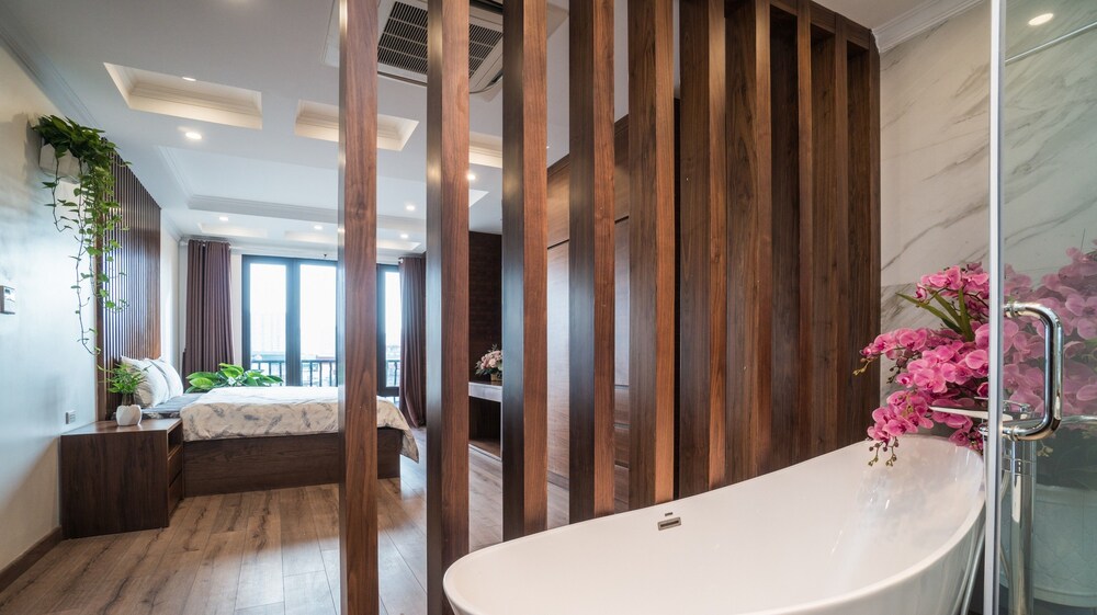 Irest Apartment 7/62