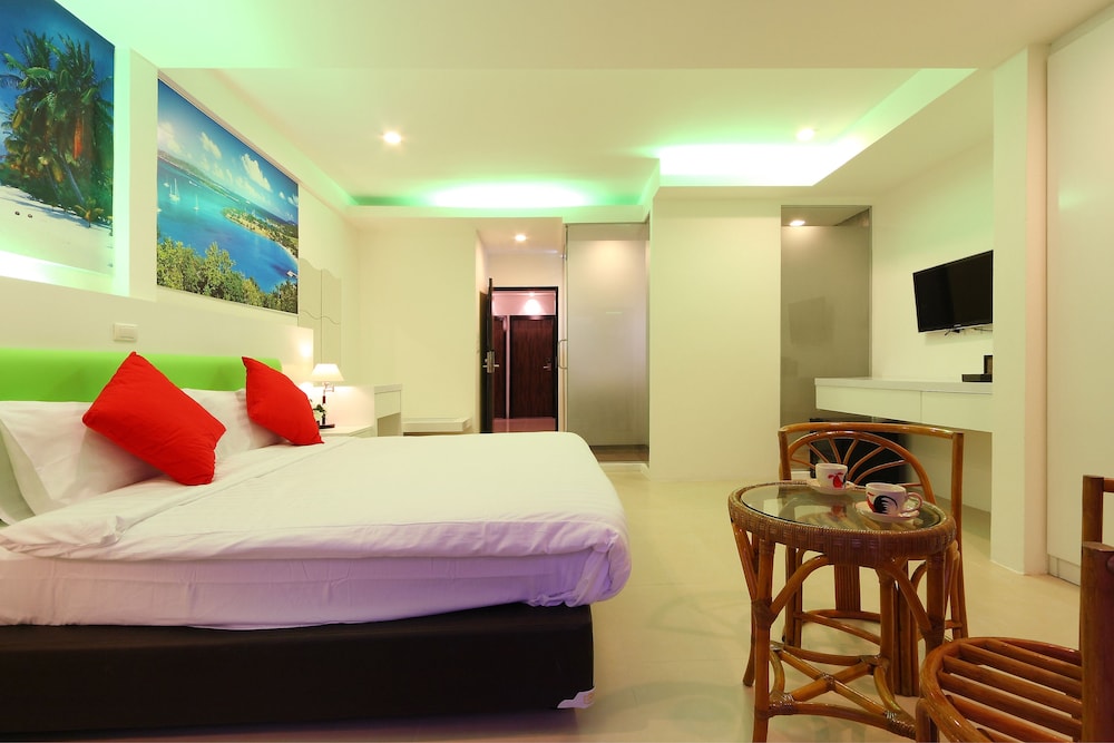 Armoni Patong Beach Hotel 26/78