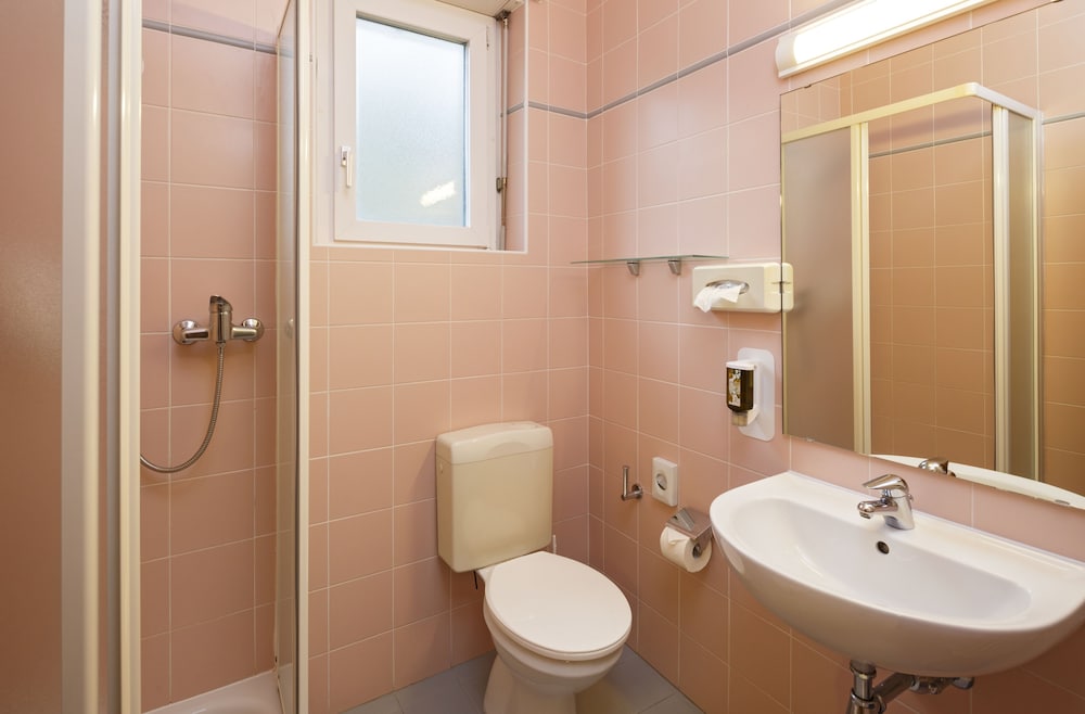 Acquarello Swiss Quality Hotel 62/63