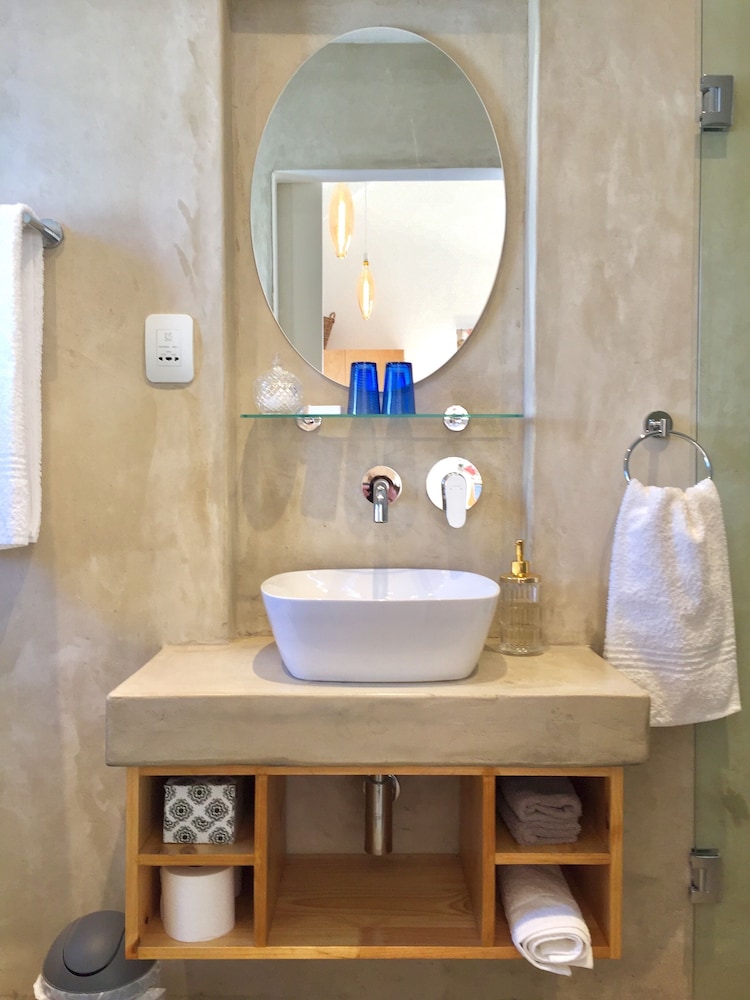 Darling Lodge Guest House Pty Ltd 46/50
