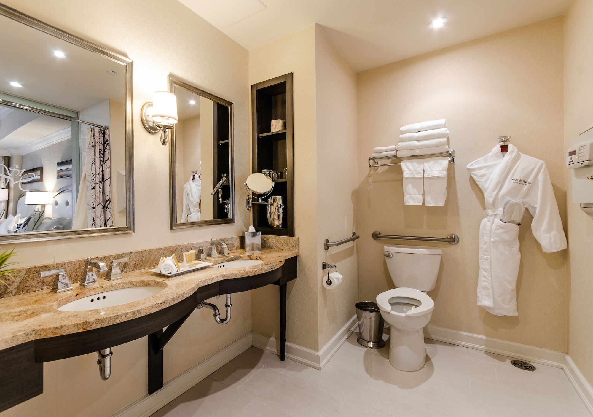 غرفة كلاسيكية بسريرين كوين، Le St Martin Hotel Particulier 3/6