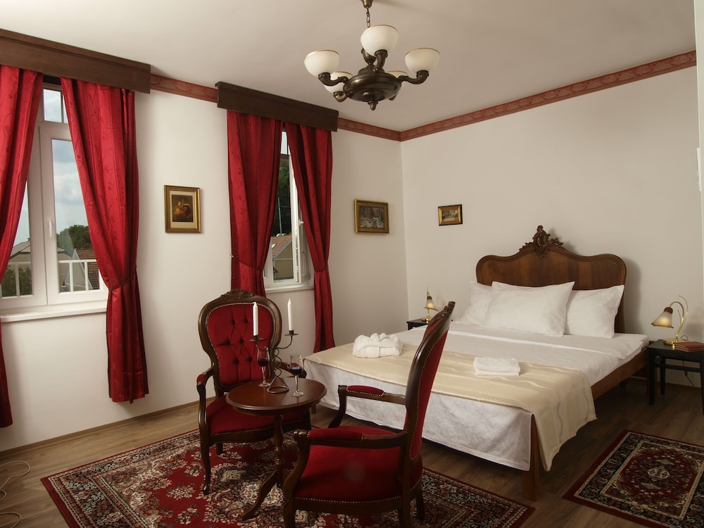 Puntijar Hotel 11/37