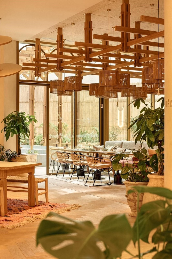 Bloom House Hotel & Spa Paris 47/52