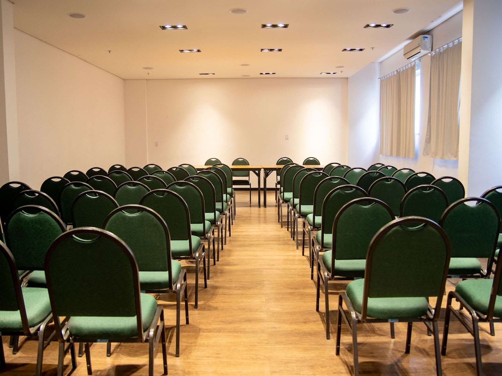 Ibis Styles Tres Rios 36/46
