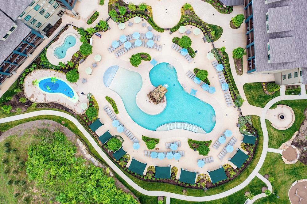 Dollywoods HeartSong Lodge & Resort 40/50