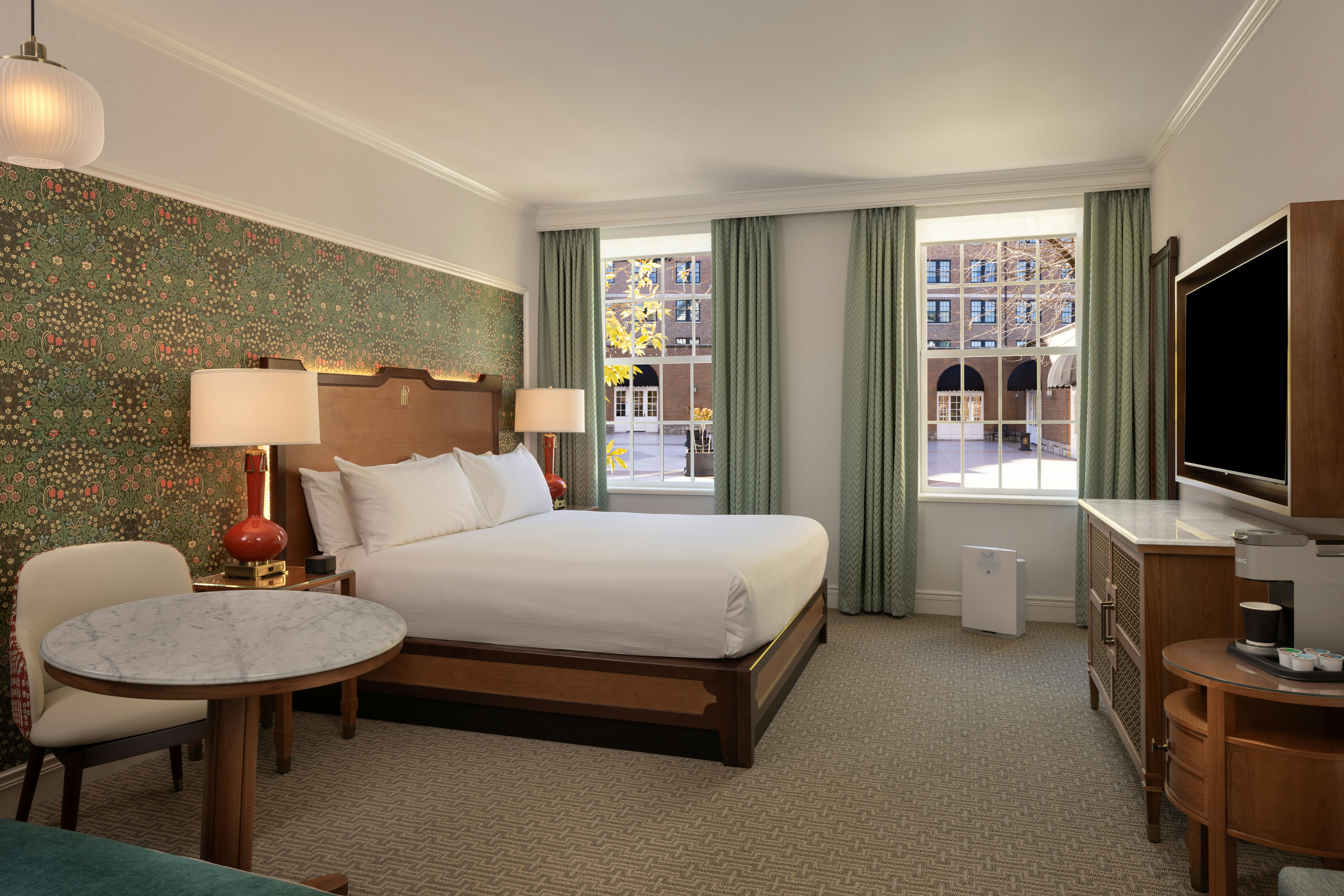 Pure, Wellness, King Bed