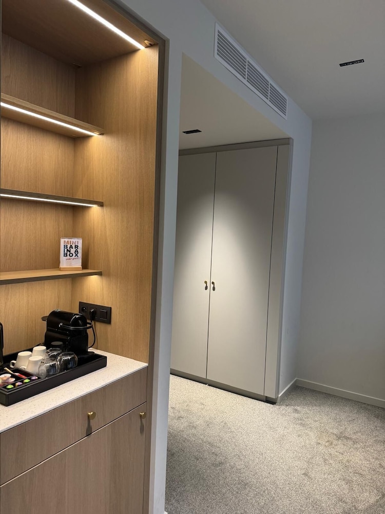 OPO Hotel 7/50
