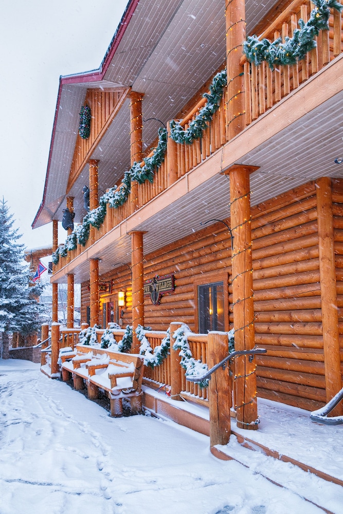 Cowboy Village Resort 4/69