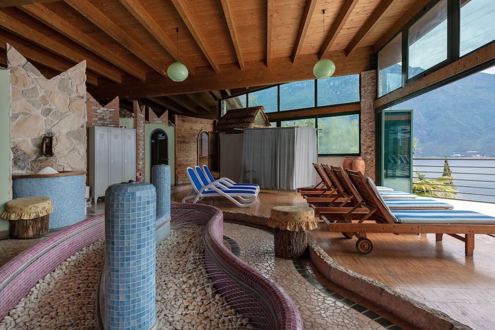 La Limonaia Hotel & Residence 30/50