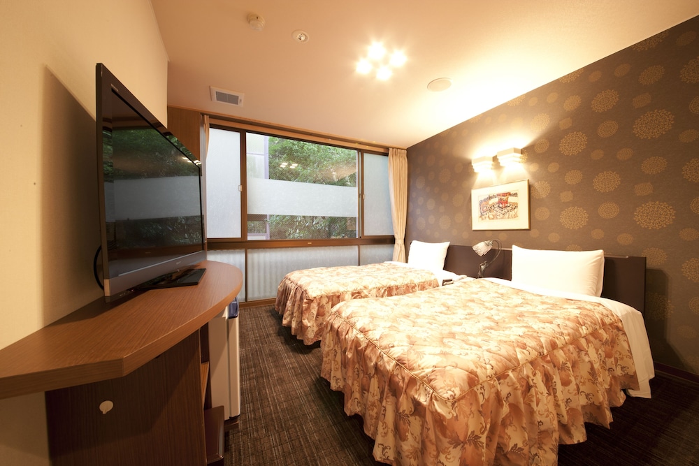 Room, Twin Beds