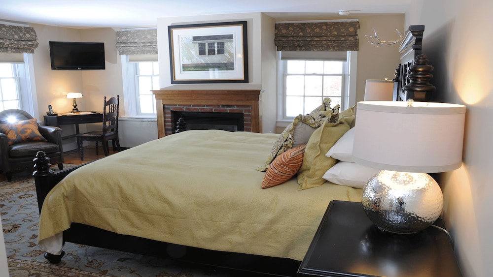 The Lyme Inn 20/50