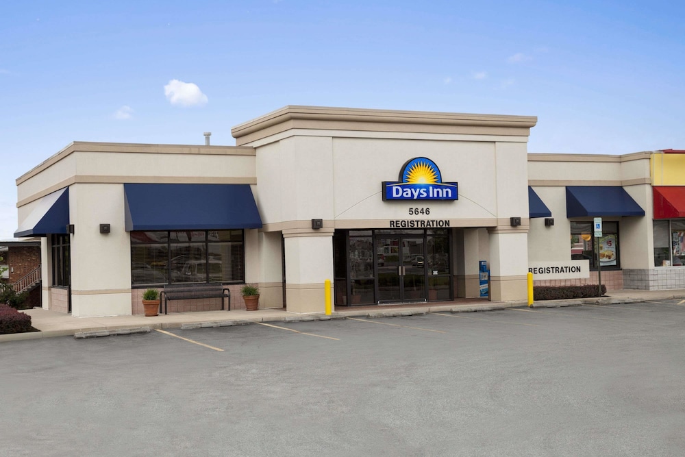 Days Inn by Wyndham Frederick 13/45