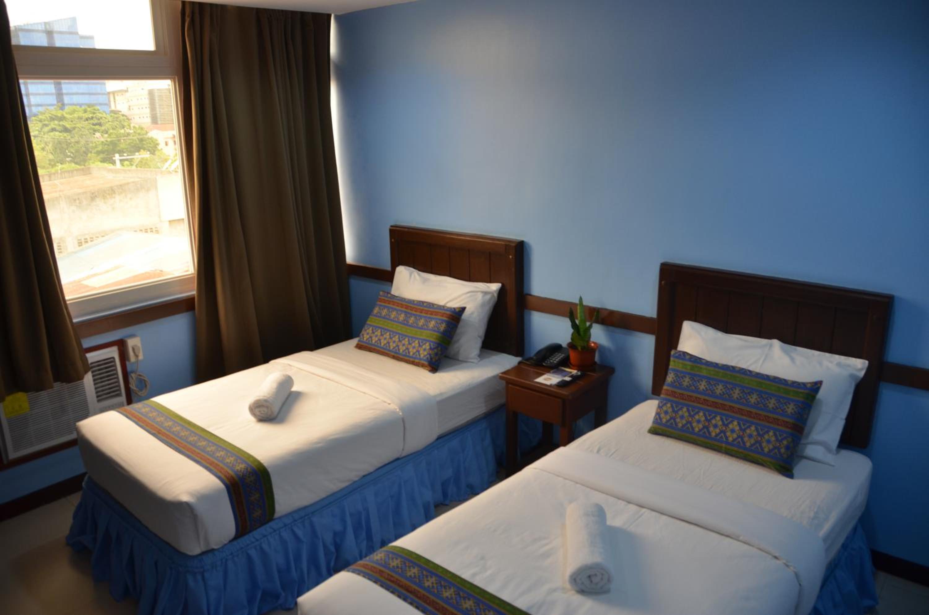 Alu Hotel Davao 11/22