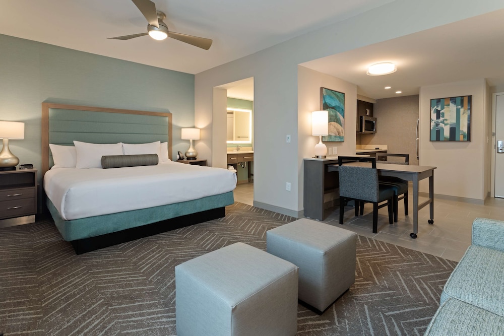 STUDIO, SUITE, KING BED, ACCESSIBLE
