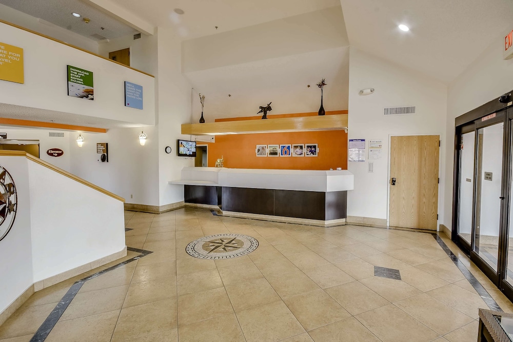 Lobby at Motel6 Katy, TX - Houston, KATY - TX