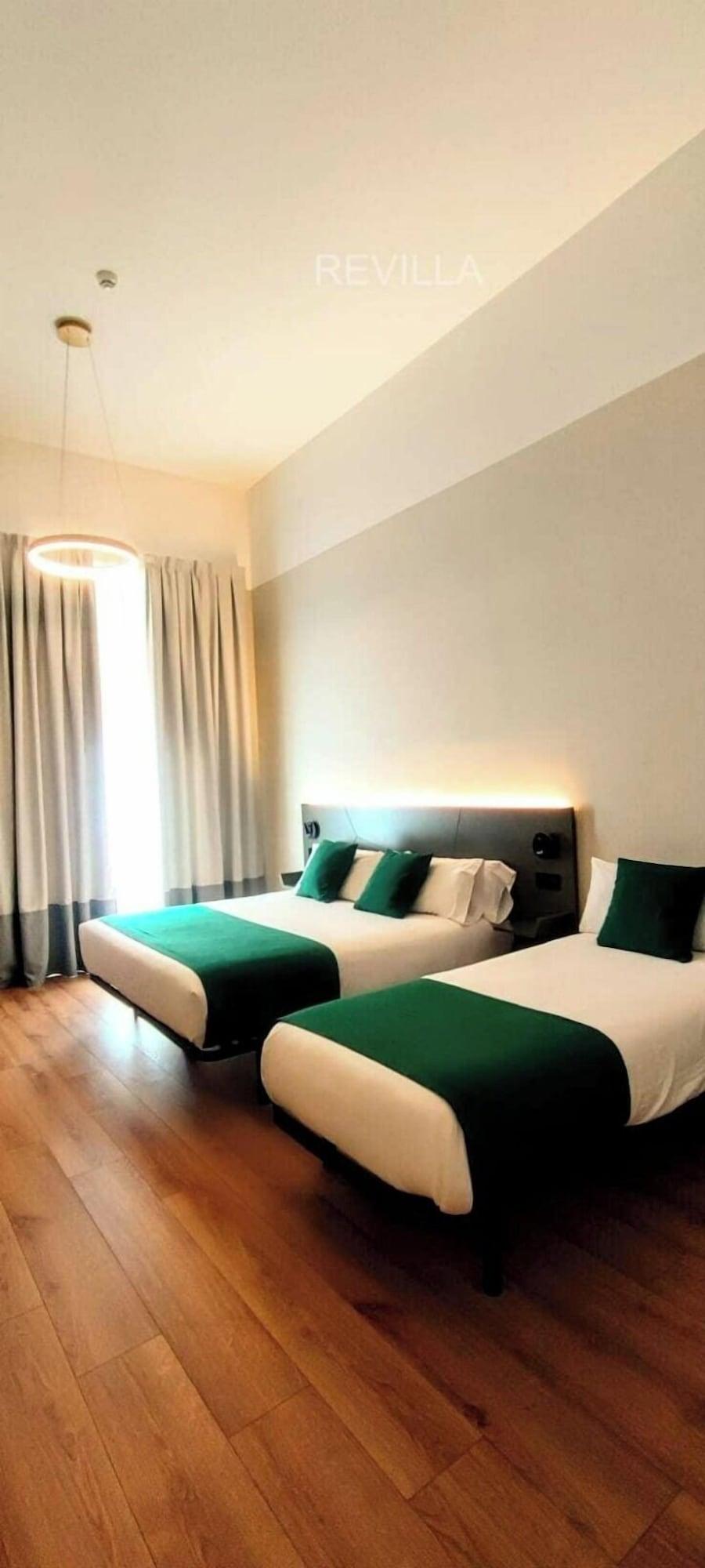 غرفة ديلوكس بسرير مزدوج، Hostal Anton Martin 2/5