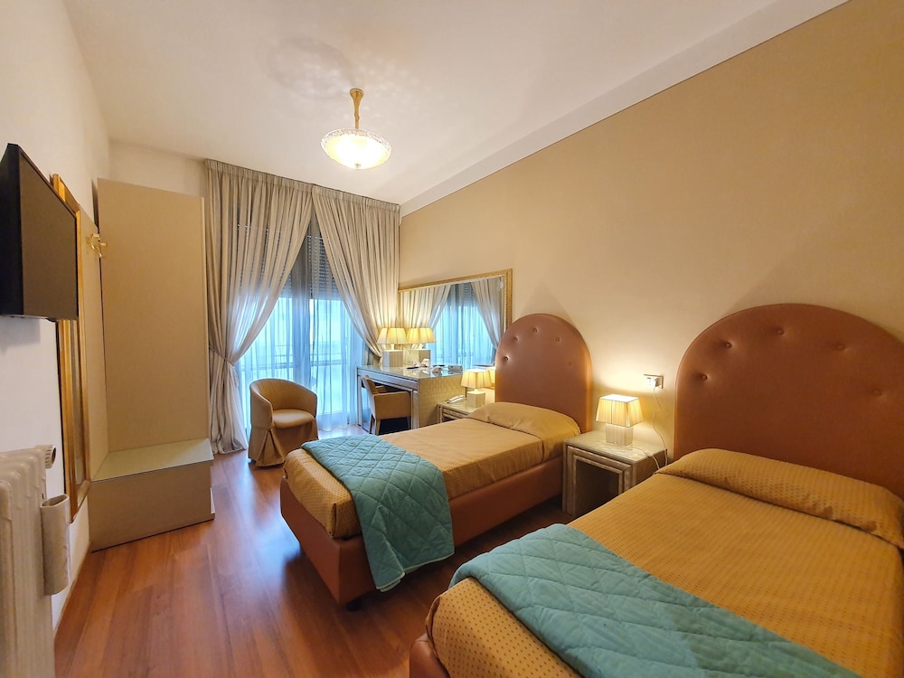 Hotel Continentale 20/53