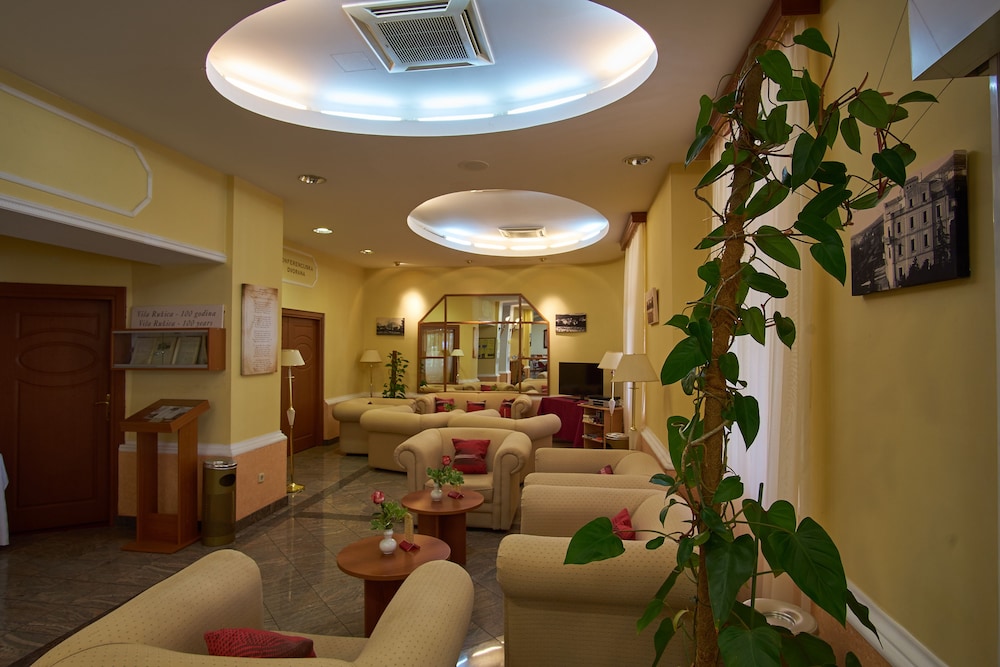 Hotel Vila Ruzica 42/64