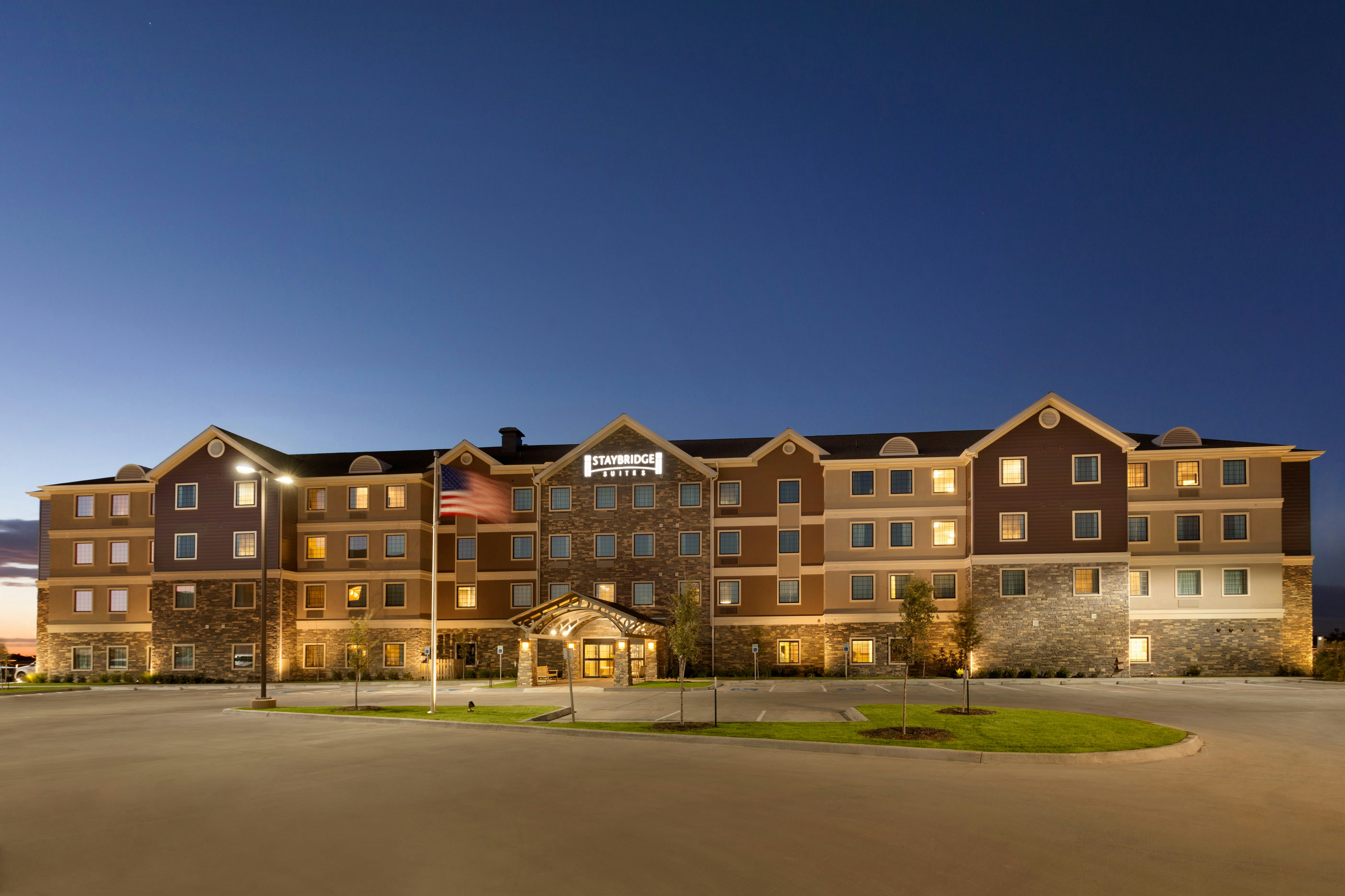 Staybridge Suites MIDLAND 2/49