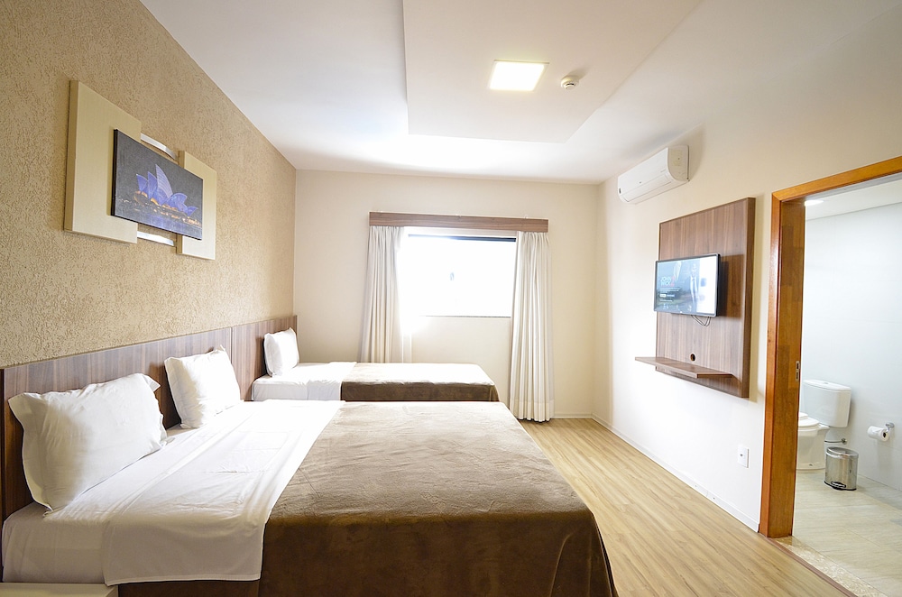 BUSINESS PARK HOTEL 18/69